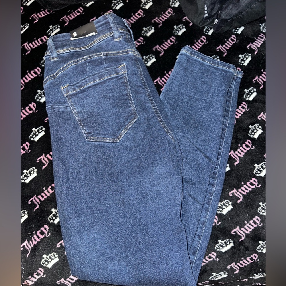 Fashion nova booty shaping jeans